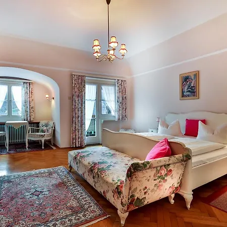 Schiffmeister Hotel 3*